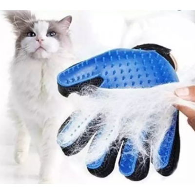 True Touch Deshedding Glove For Gentle And Efficient Pet Grooming